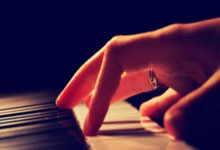 手机上怎么玩股票:炒股配资入门知识网-一则传闻 直线封板！浙江荣泰回应：无法确认准确性